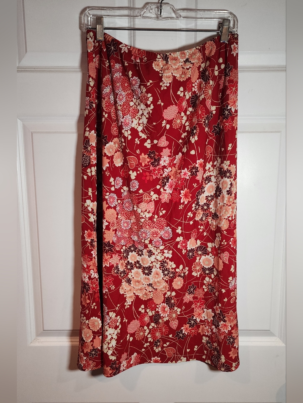 Kathie Lee Collection Red Floral Midi Skirt Stretch Pull On Size 12